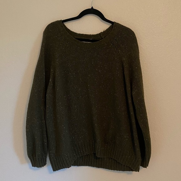Old Navy | Olive Green Women's Crewneck Sweater - Picture 3 of 7